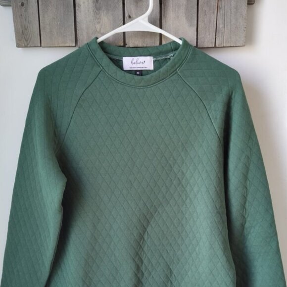 Green crewneck (New) - Picture 1 of 3